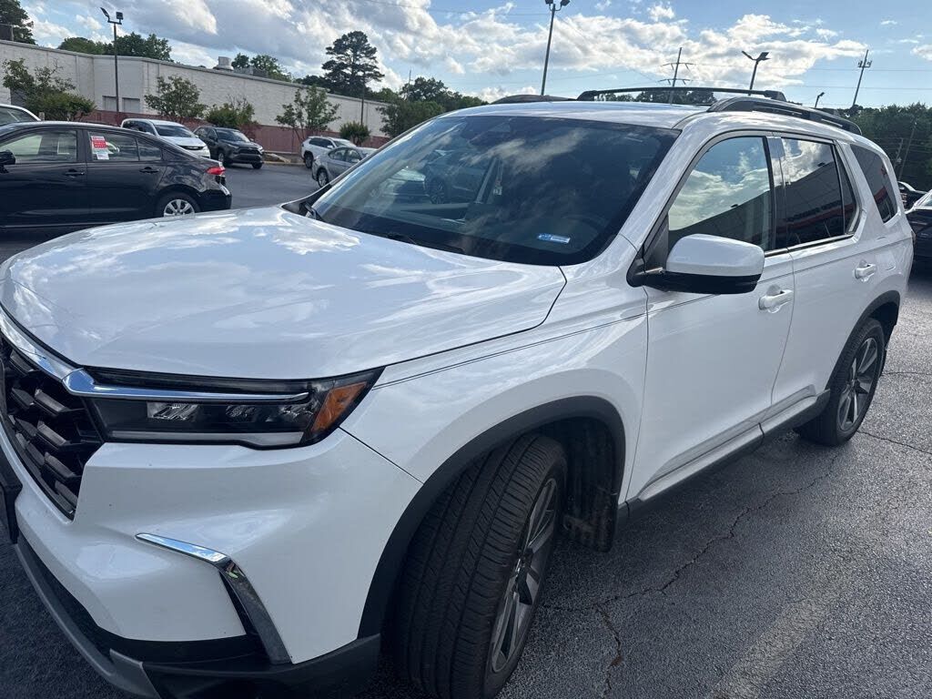2023 HONDA Pilot