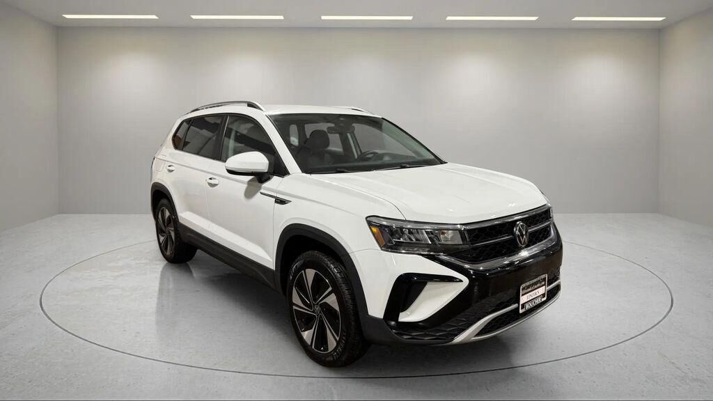 2024 VOLKSWAGEN Taos 4Motion