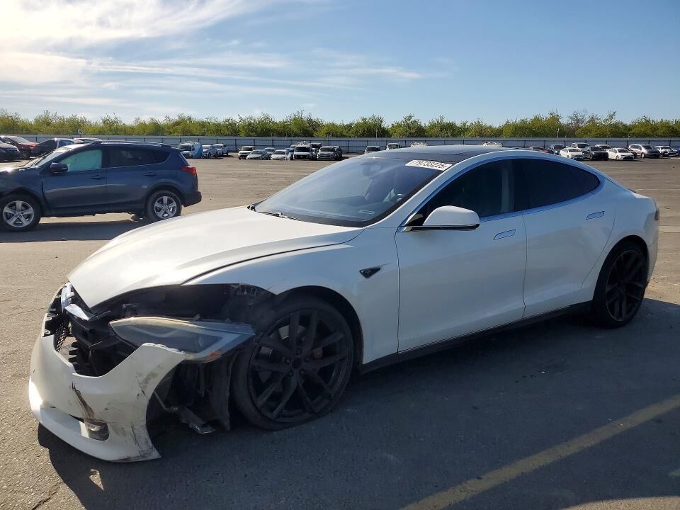 2014 TESLA Model S