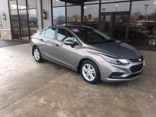 2017 CHEVROLET Cruze