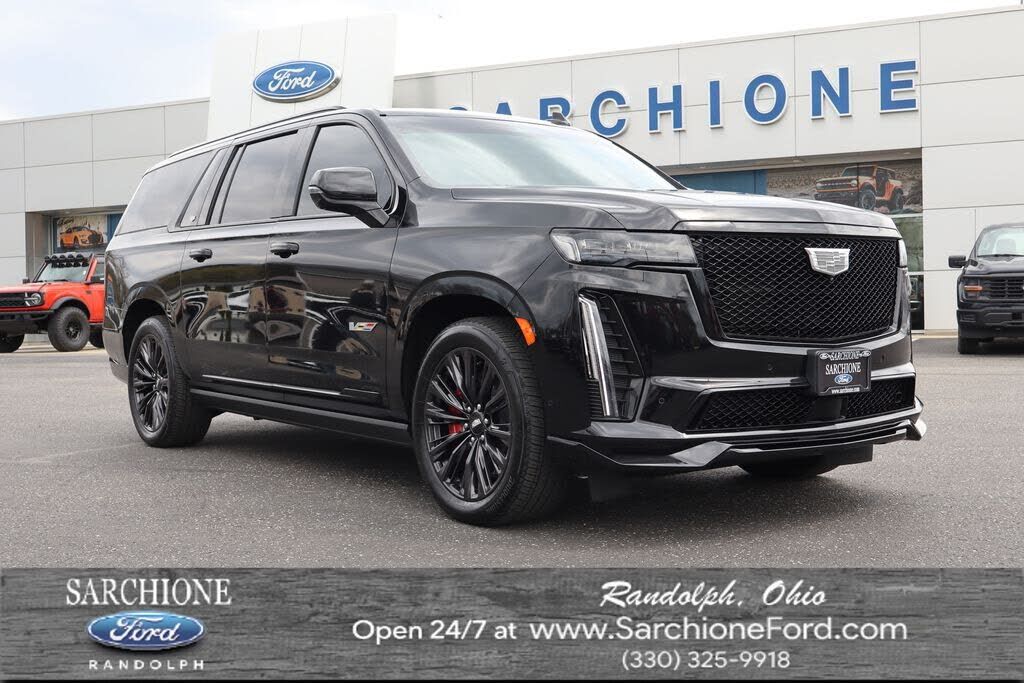 2024 CADILLAC Escalade ESV