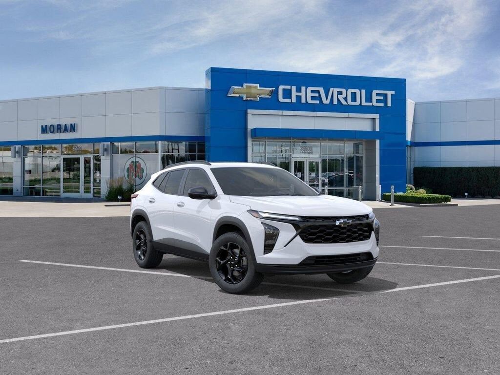 2026 CHEVROLET Trax
