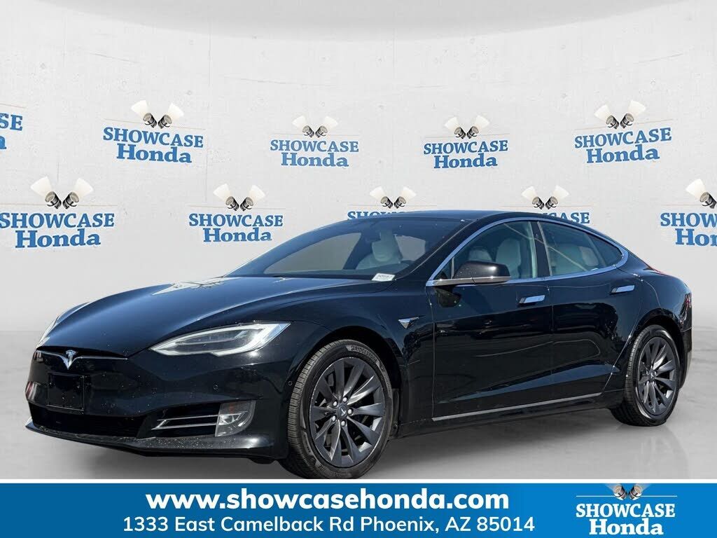 2020 TESLA Model S
