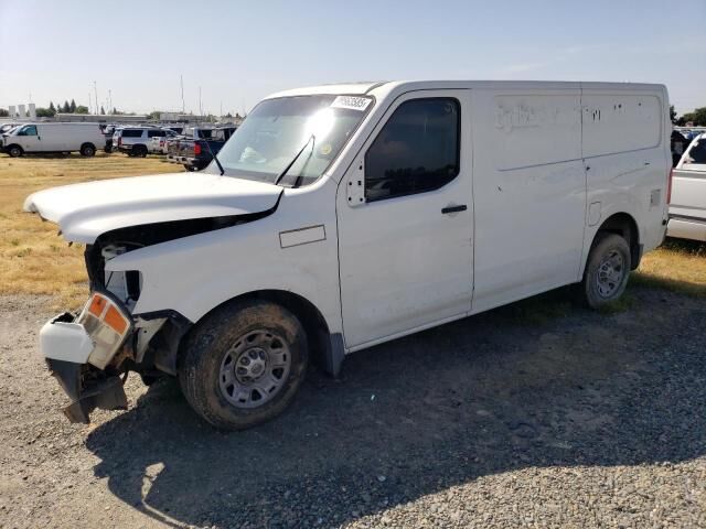 2013 NISSAN NV