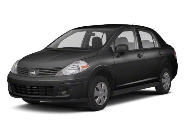 2011 NISSAN Versa