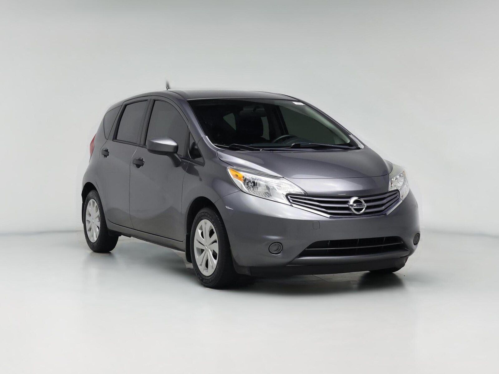 2016 NISSAN Versa