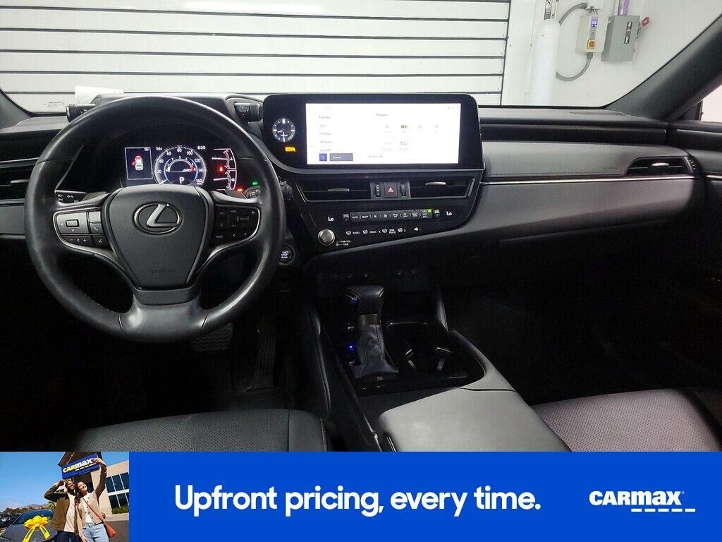 2023 LEXUS ES