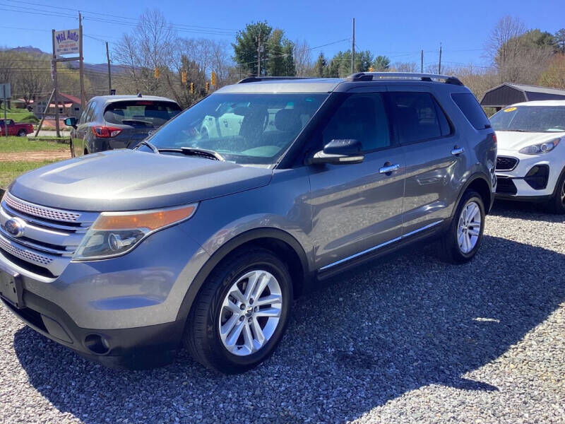 2011 FORD Explorer
