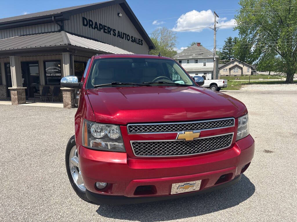 2013 CHEVROLET Suburban