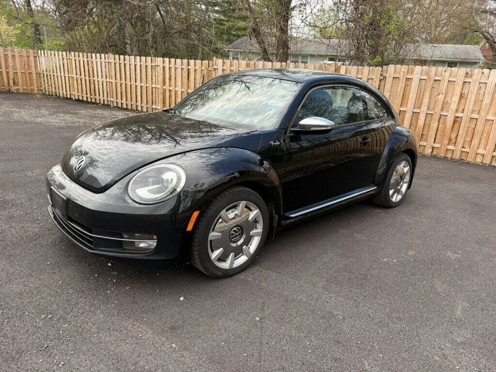 2013 VOLKSWAGEN Beetle