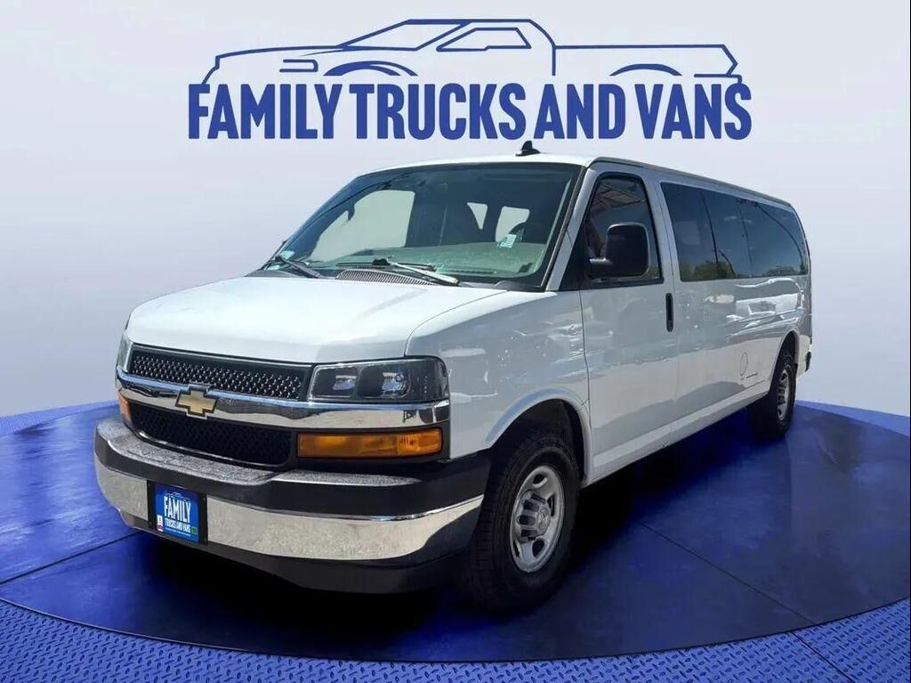 2019 CHEVROLET Express