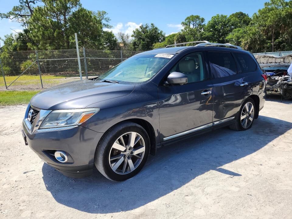 2013 NISSAN Pathfinder