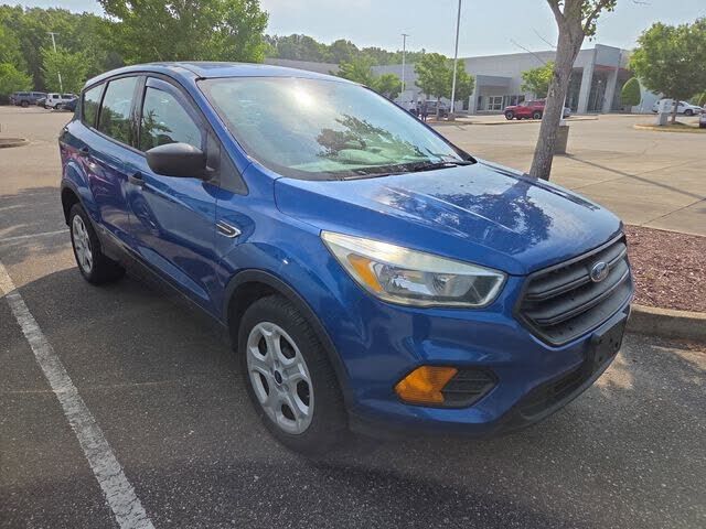 2017 FORD Escape