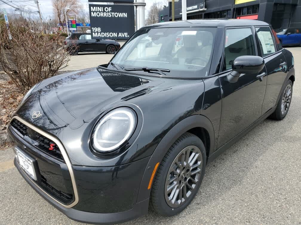 2026 MINI Hardtop
