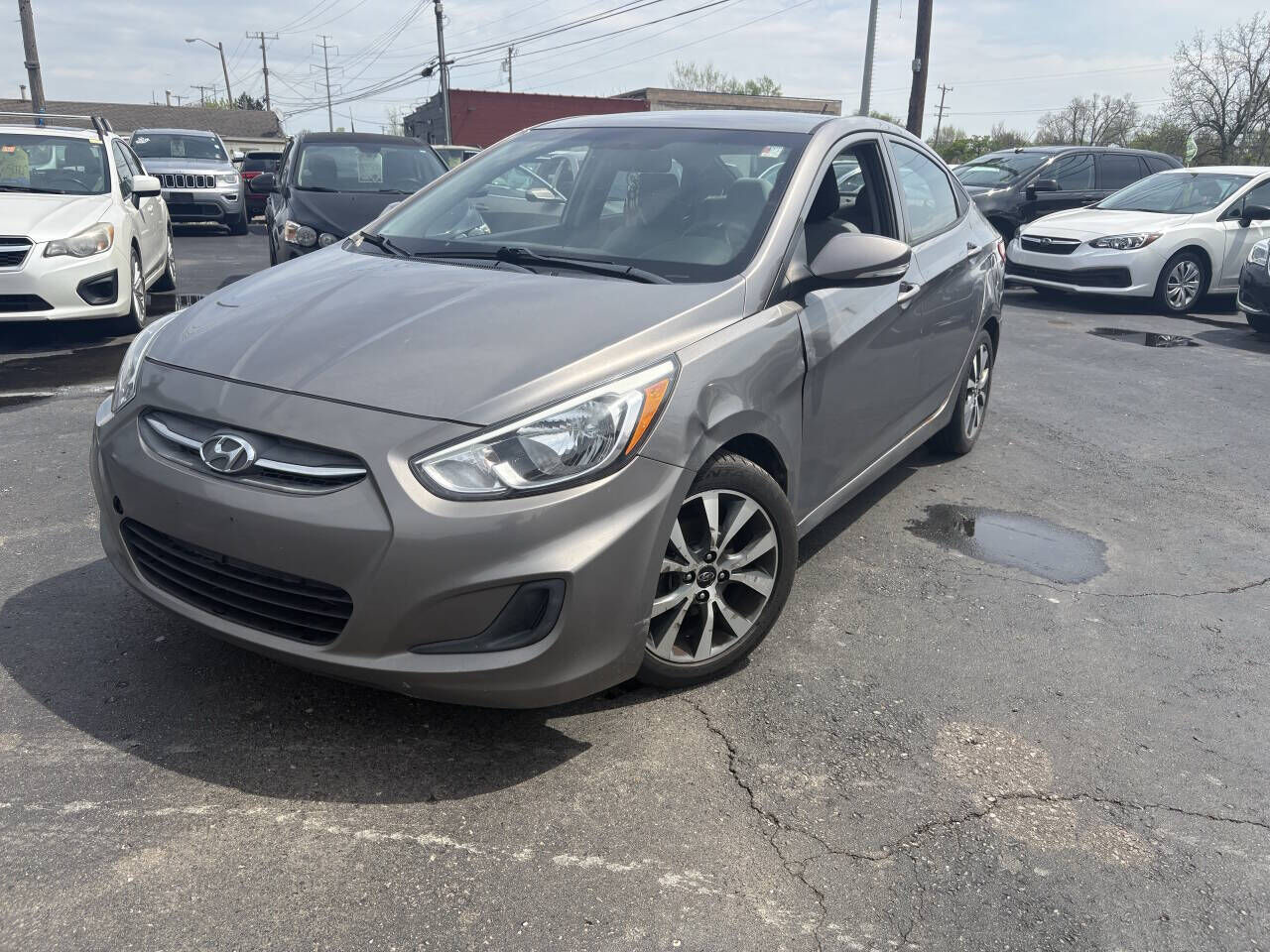 2017 HYUNDAI Accent