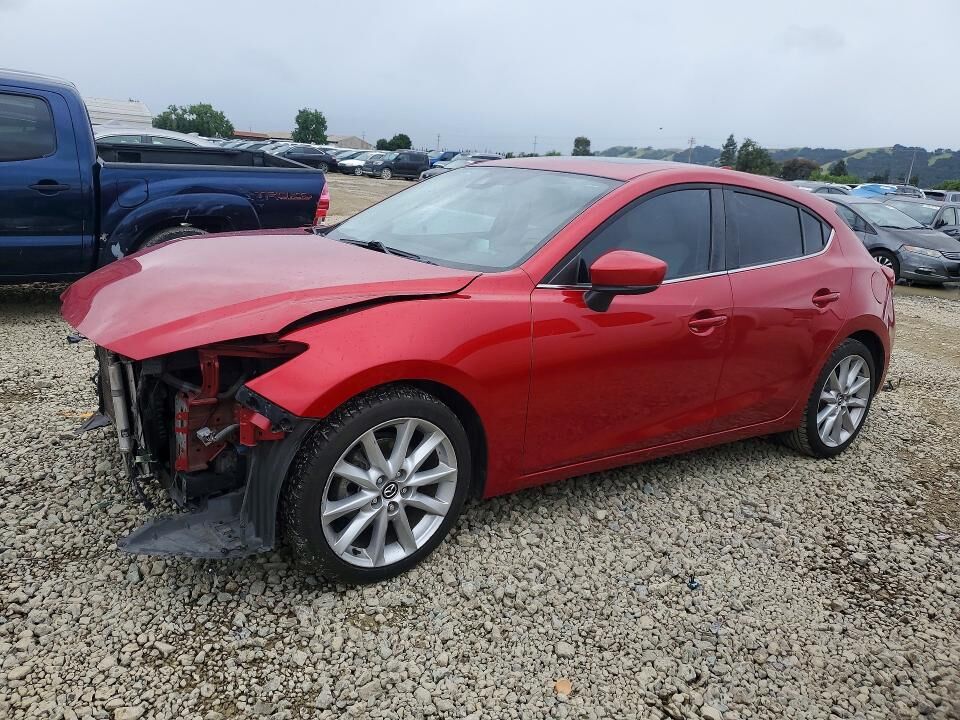 2017 MAZDA Mazda3