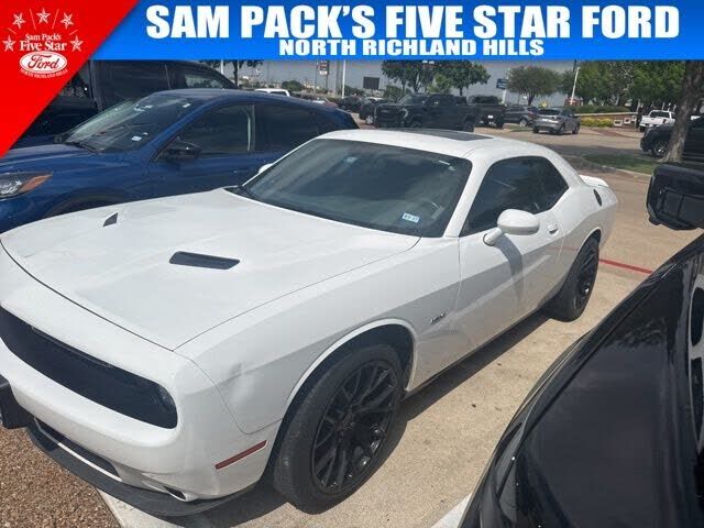 2018 DODGE Challenger