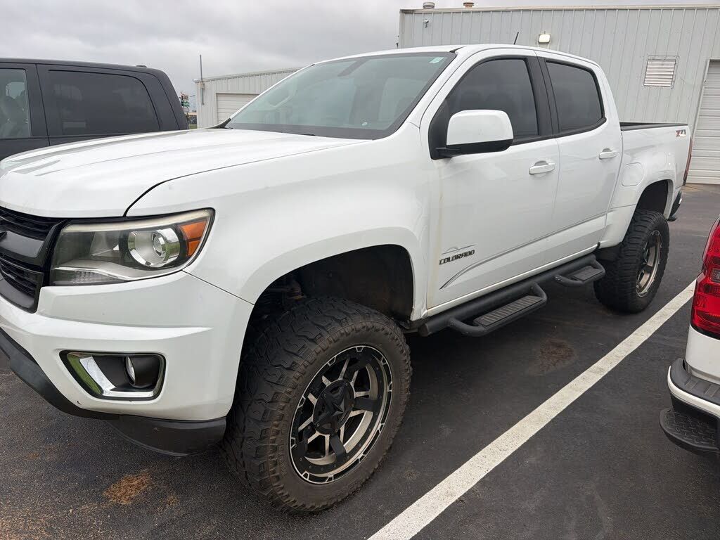 2017 CHEVROLET Colorado