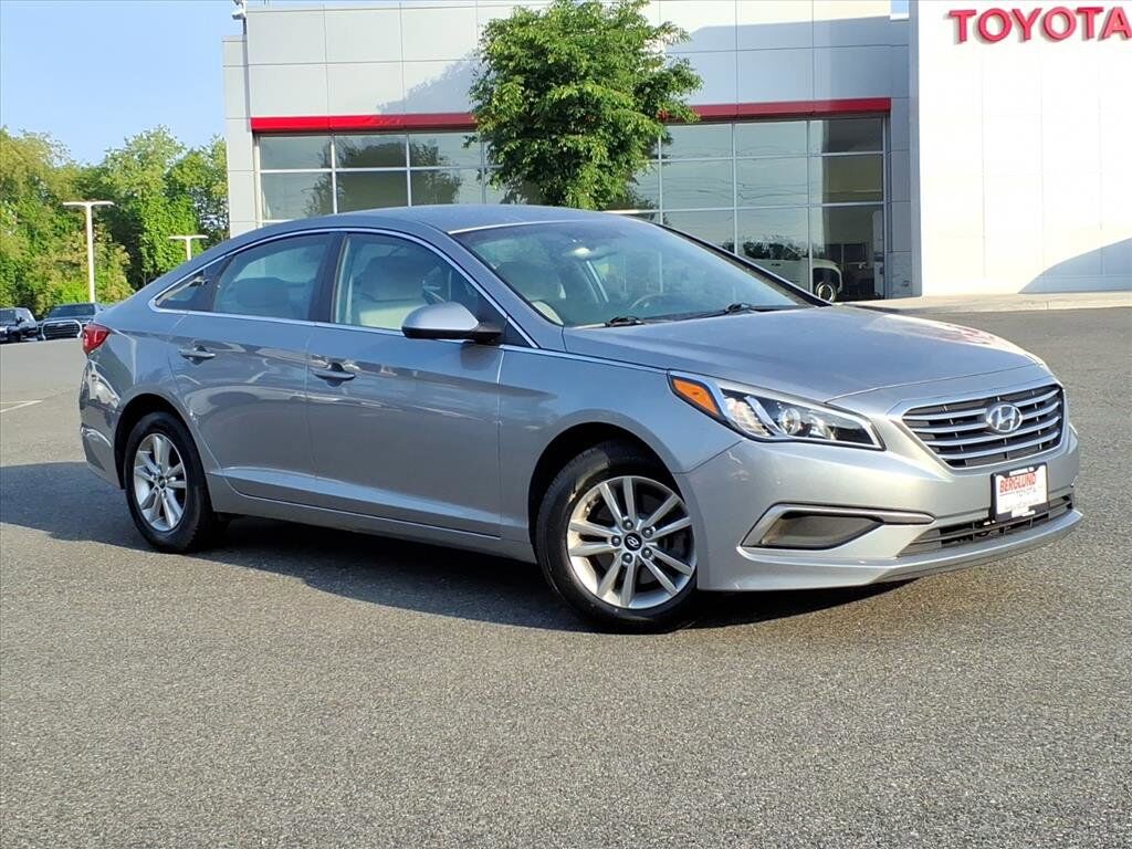 2017 HYUNDAI Sonata