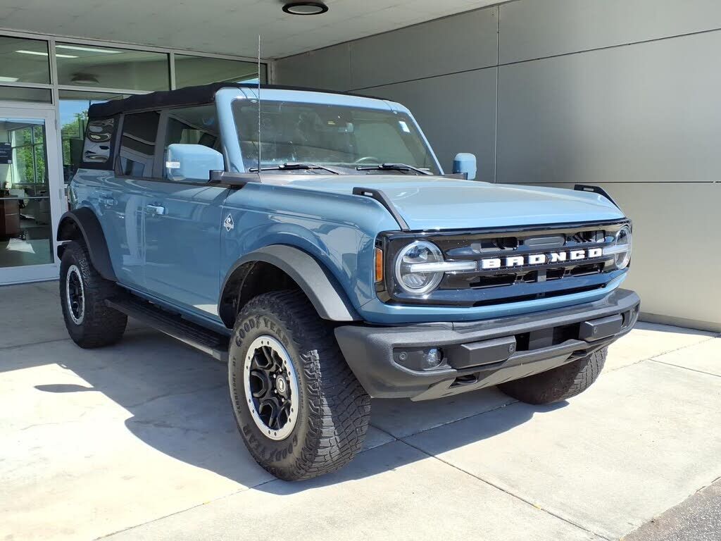 2022 FORD Bronco