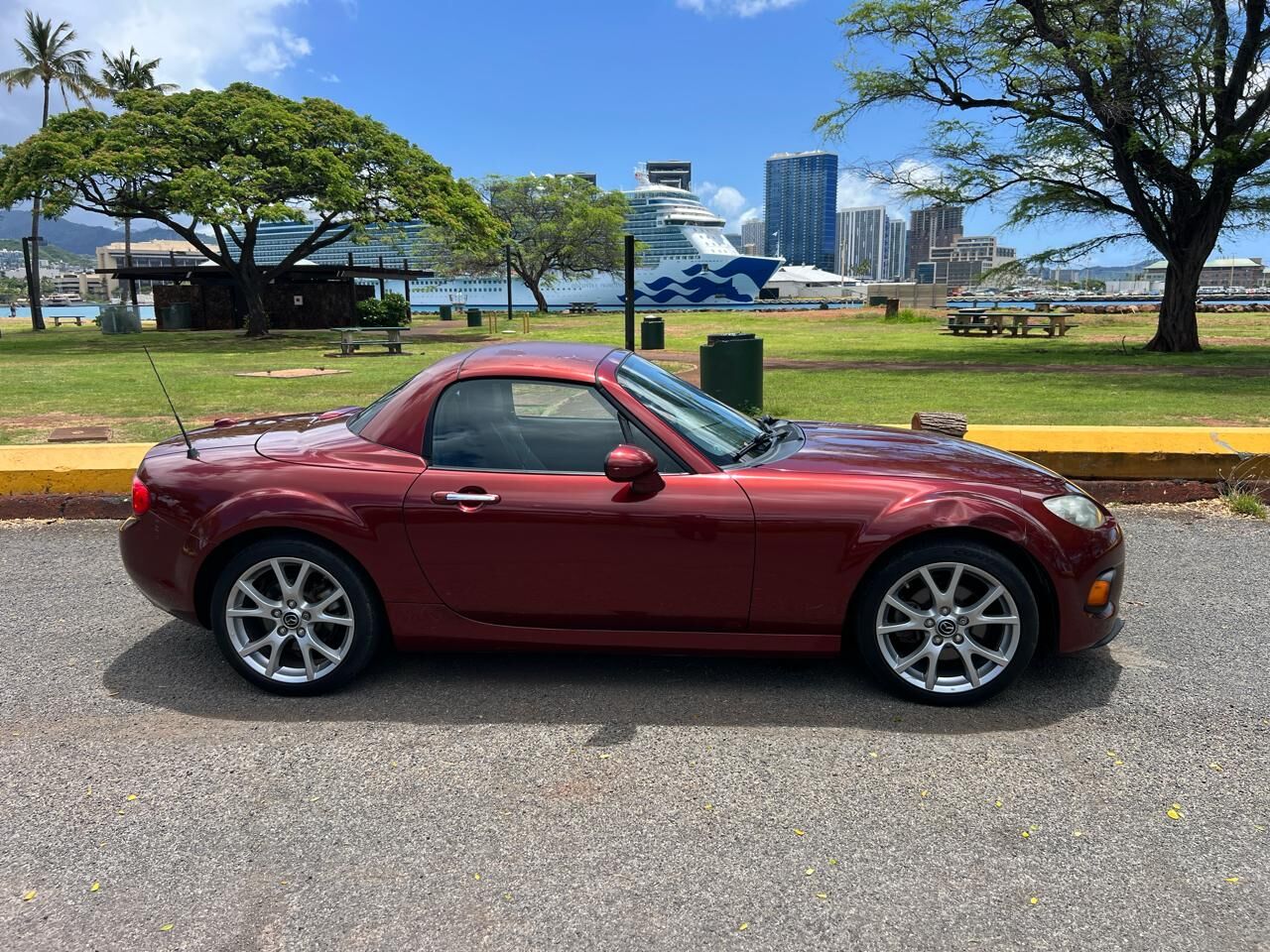 2013 MAZDA MX-5