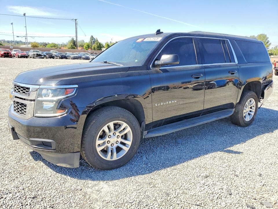 2018 CHEVROLET Suburban