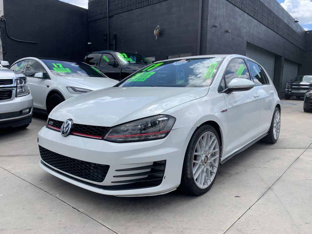 2017 VOLKSWAGEN Golf GTI