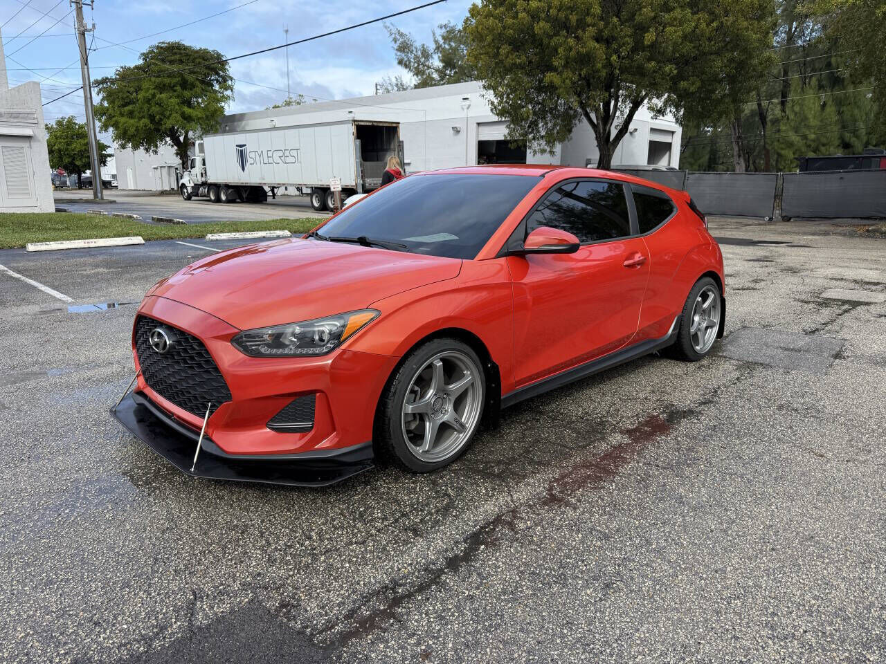 2019 HYUNDAI Veloster