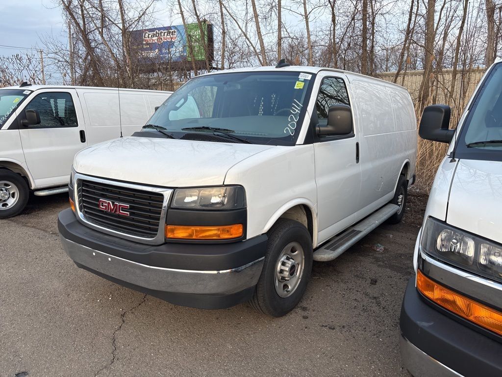 2024 GMC Savana
