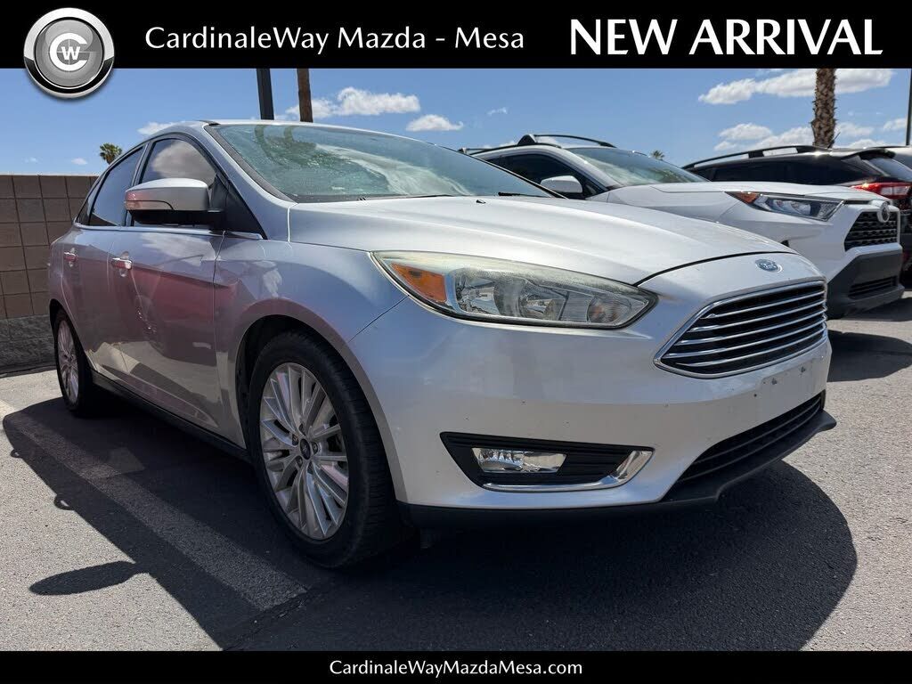 2017 FORD Focus