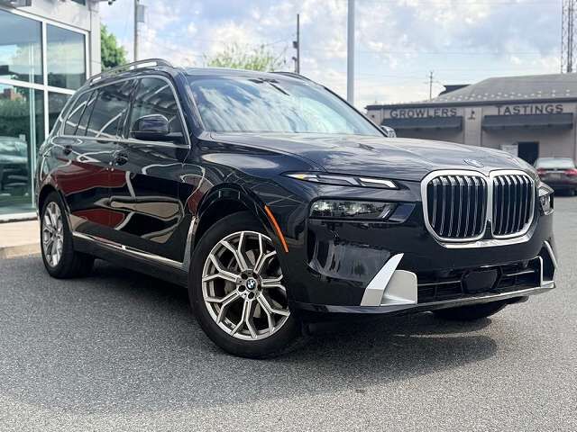 2025 BMW X7