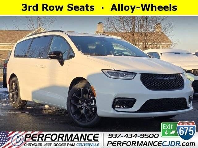 2026 CHRYSLER Pacifica