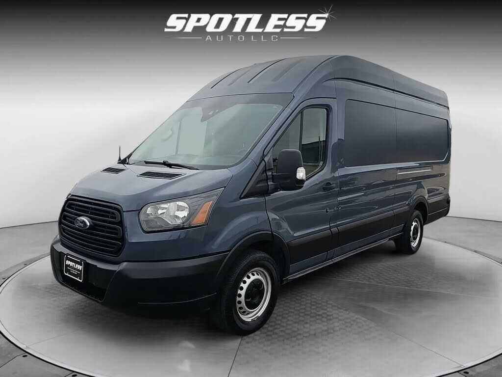2019 FORD Transit