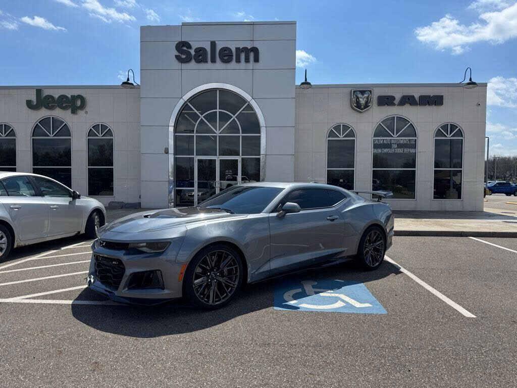 2020 CHEVROLET Camaro