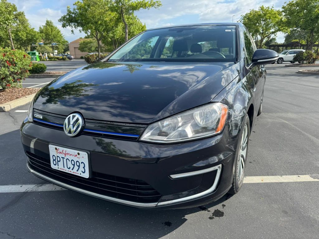 2016 VOLKSWAGEN e-Golf