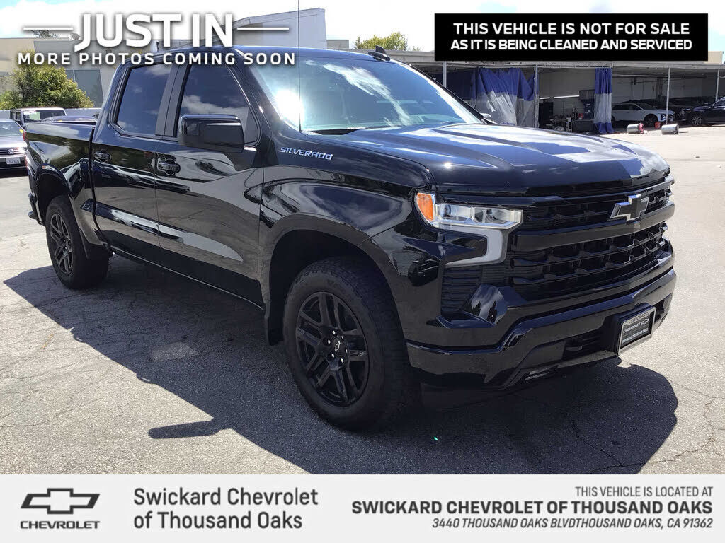 2024 CHEVROLET Silverado