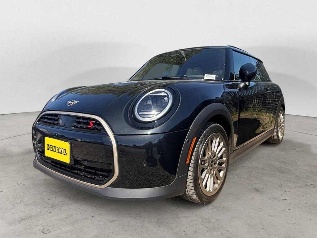 2025 MINI Hardtop