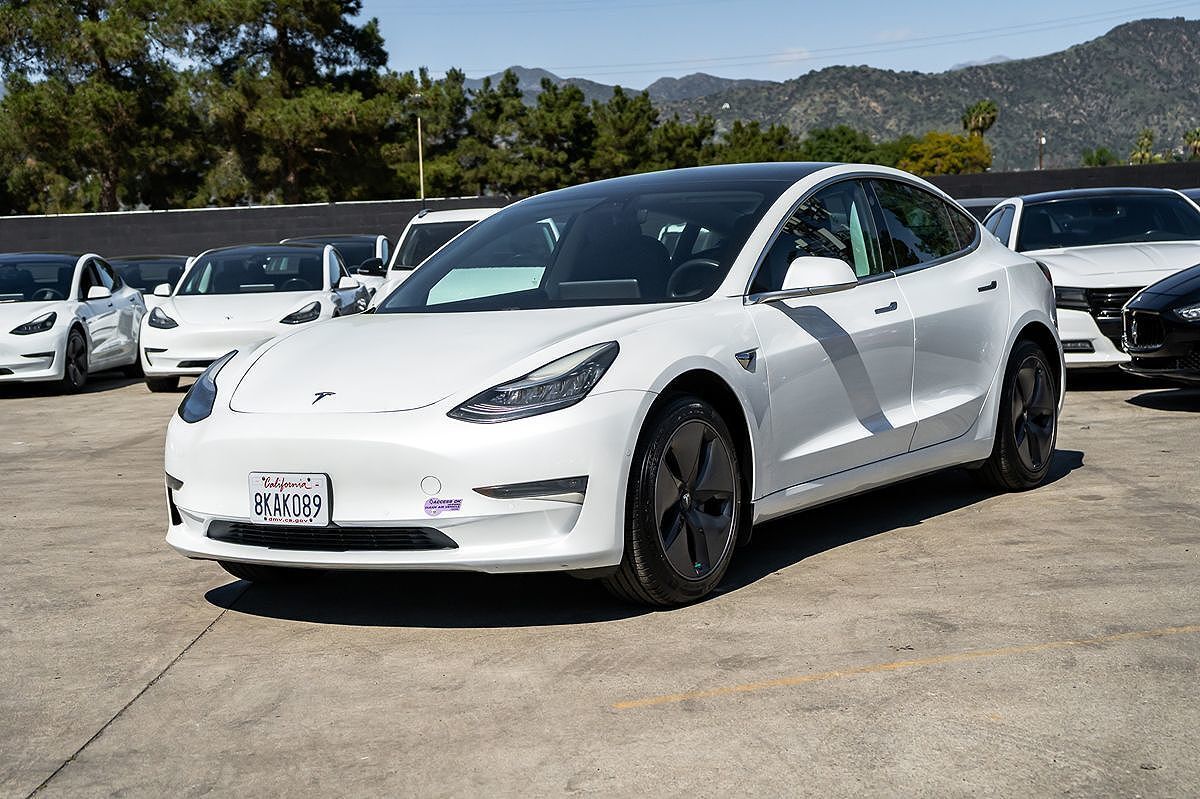 2019 TESLA Model 3