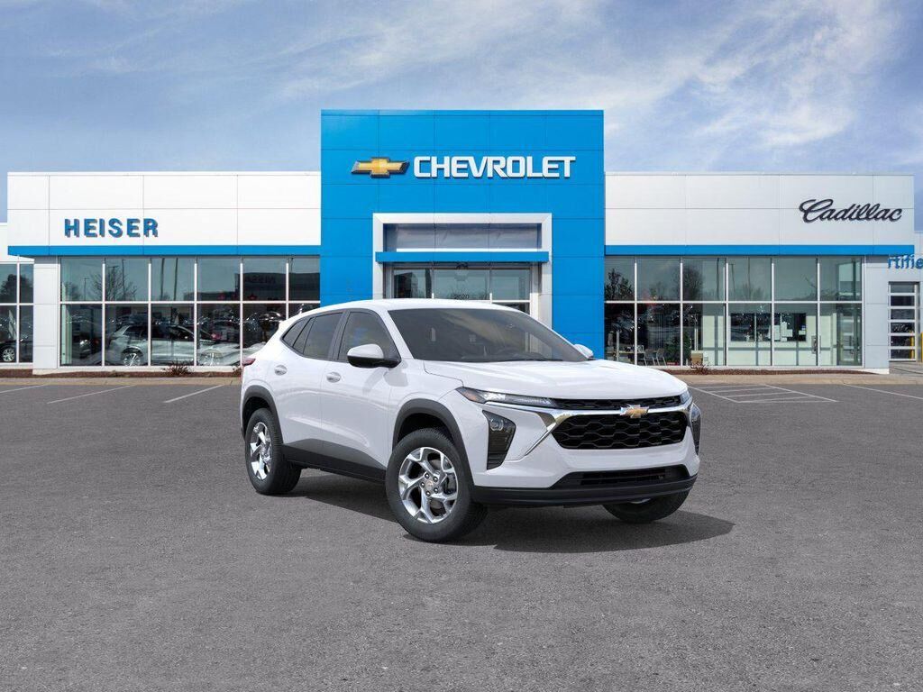 2026 CHEVROLET Trax