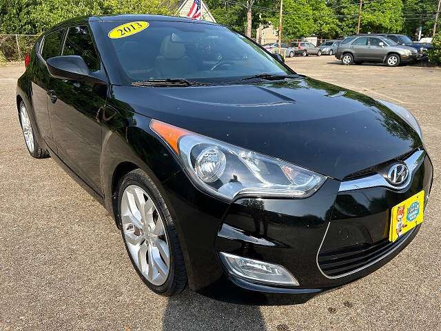 2013 HYUNDAI Veloster