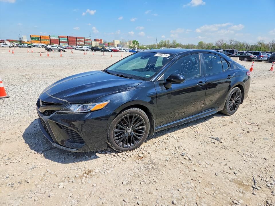 2020 TOYOTA Camry