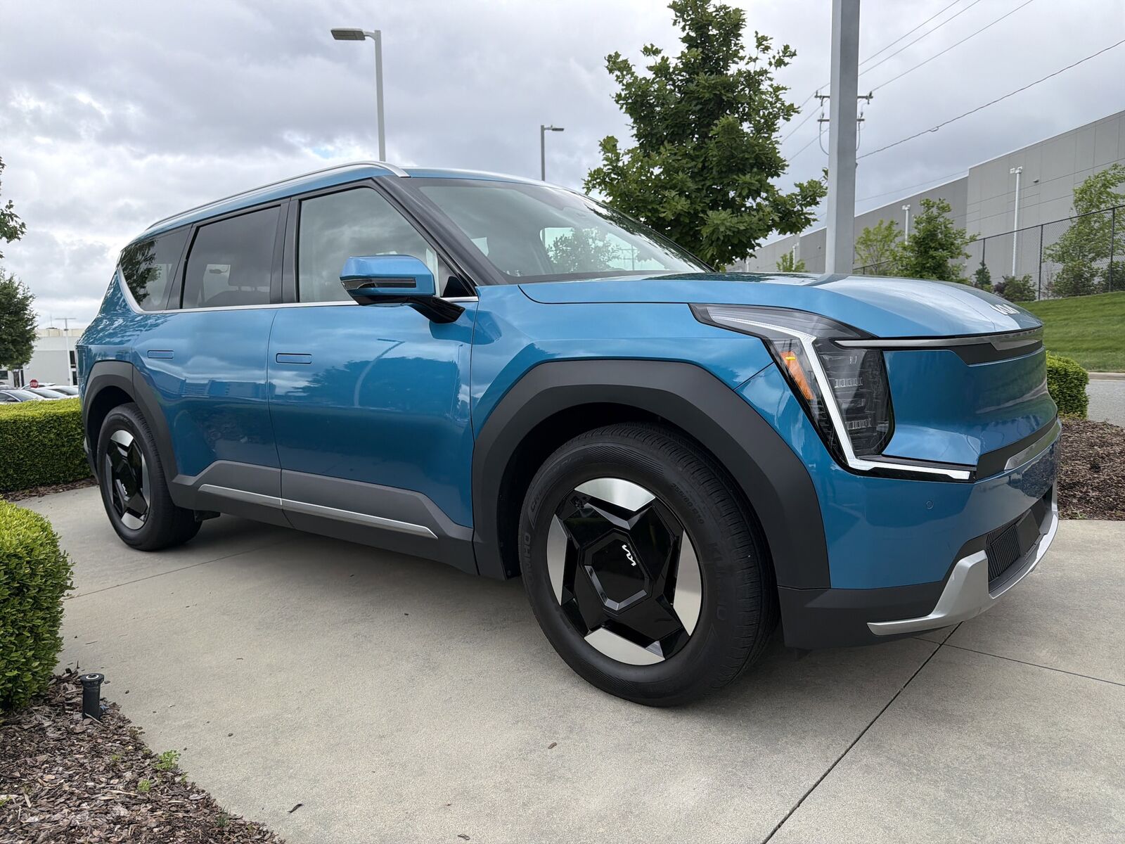 2025 KIA EV9