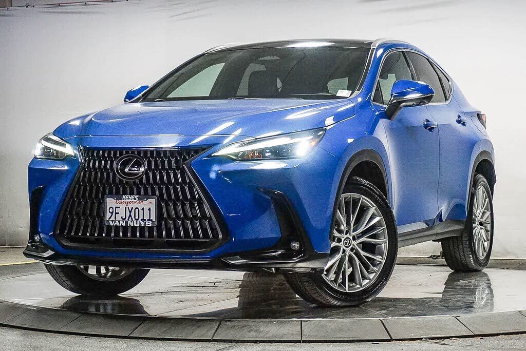 2023 LEXUS NX