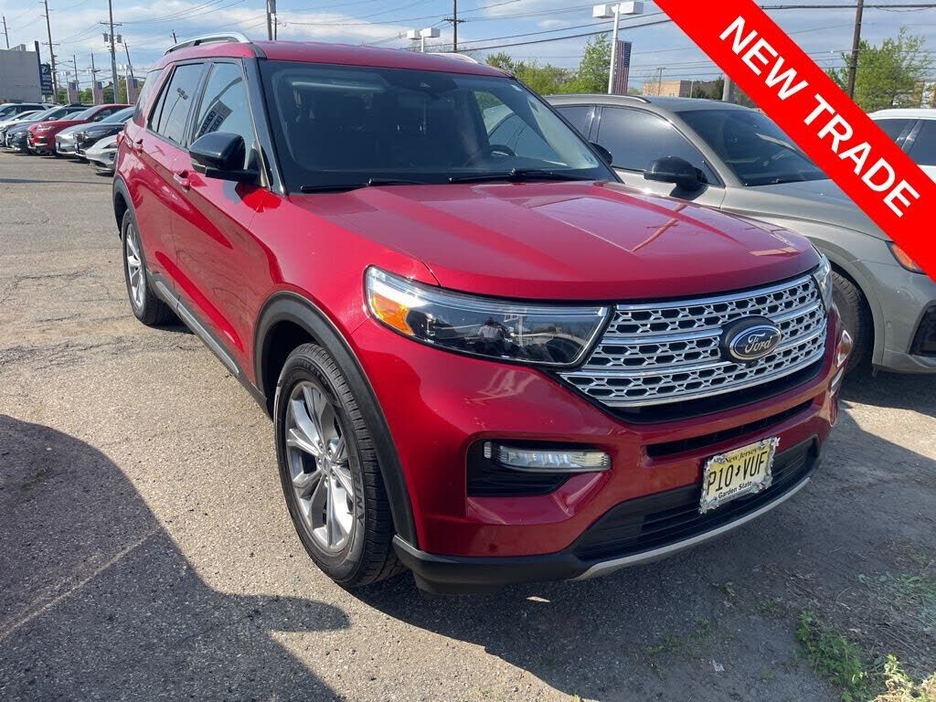 2021 FORD Explorer