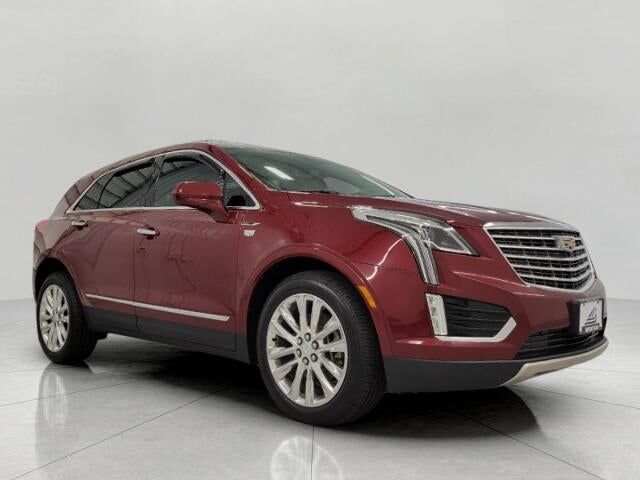 2017 CADILLAC XT5