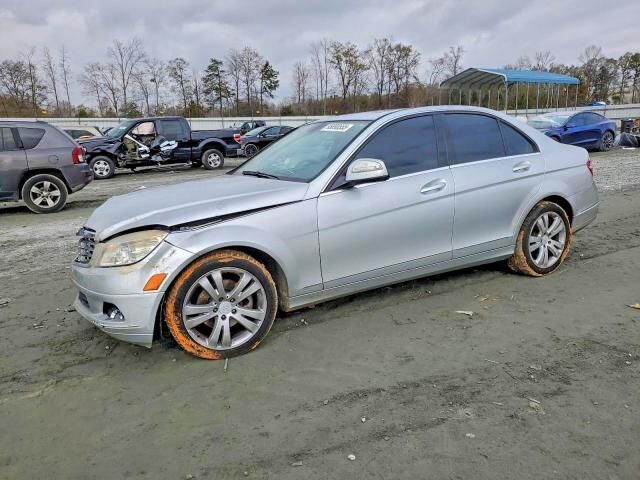 2009 MERCEDES-BENZ C-Class