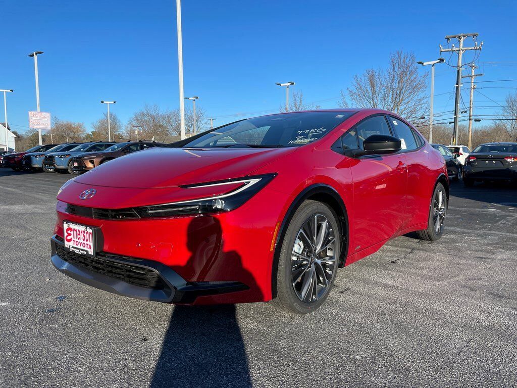 2026 TOYOTA PRIUS
