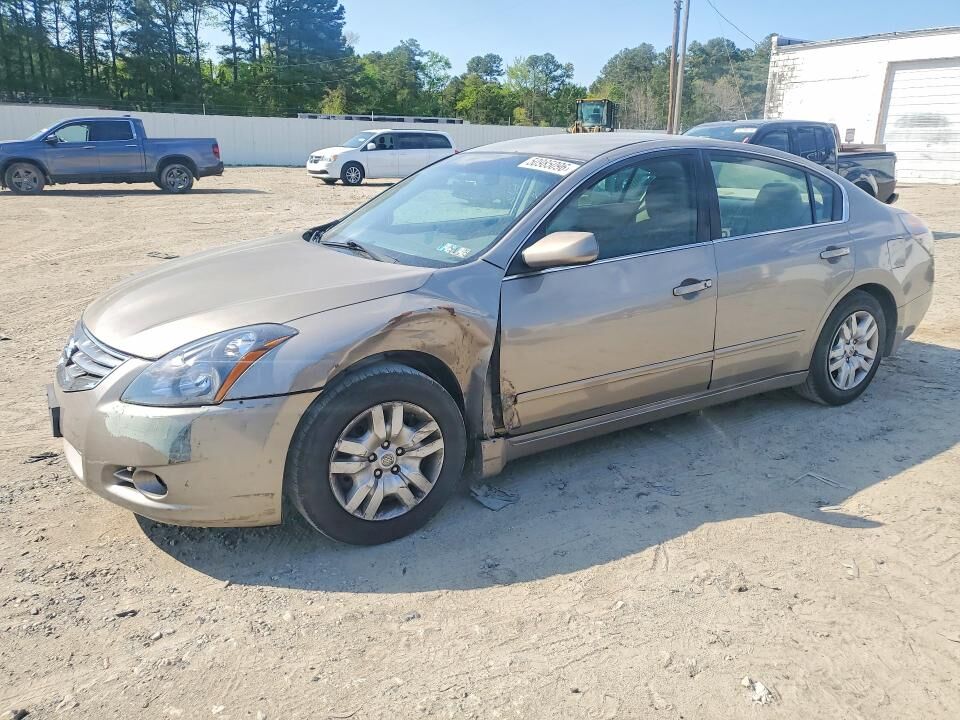 2012 NISSAN Altima