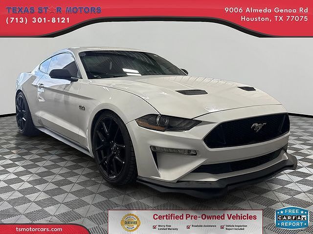 2019 FORD Mustang