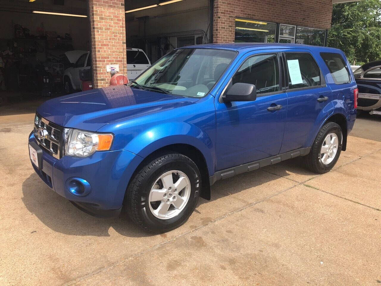 2011 FORD Escape
